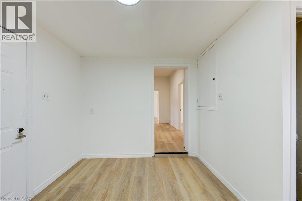 524 Simcoe Street, London, ON - Indoor Photo Showing Other Room