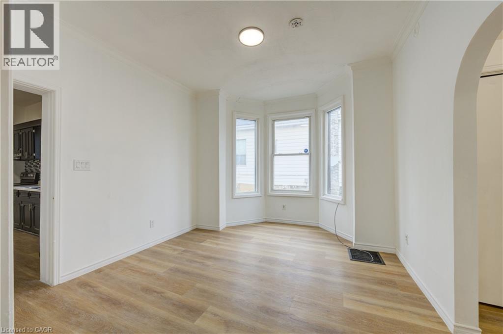 524 Simcoe Street, London, ON - Indoor Photo Showing Other Room