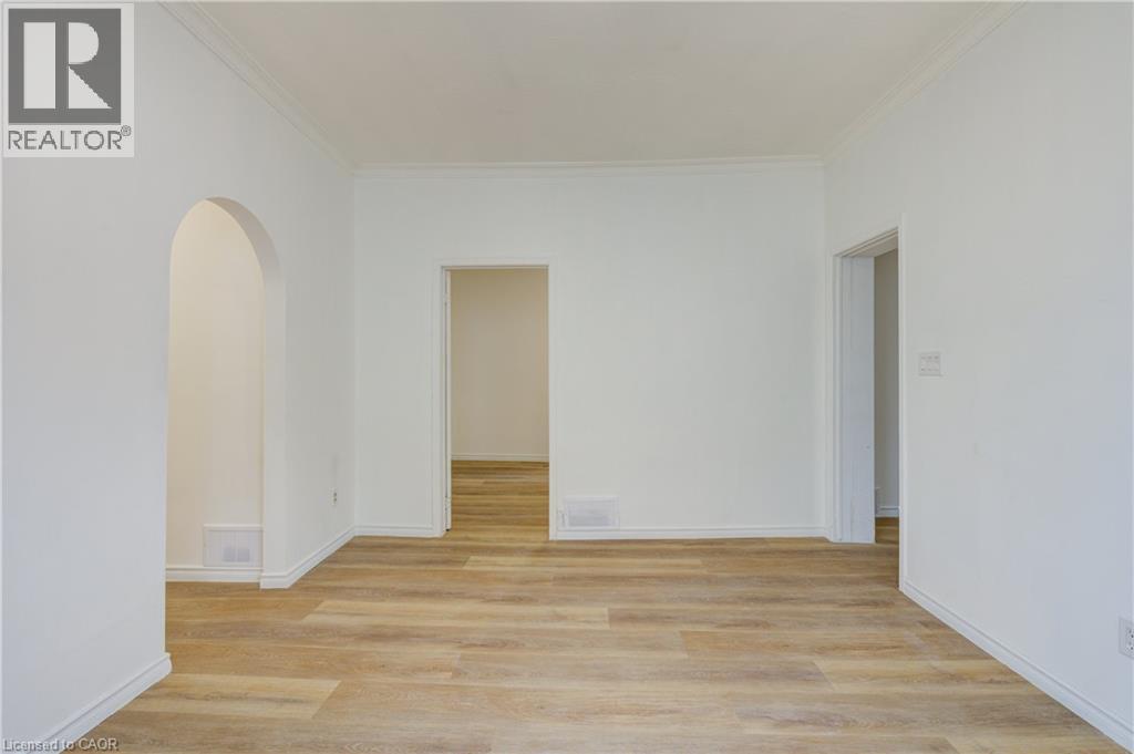 524 Simcoe Street, London, ON - Indoor Photo Showing Other Room
