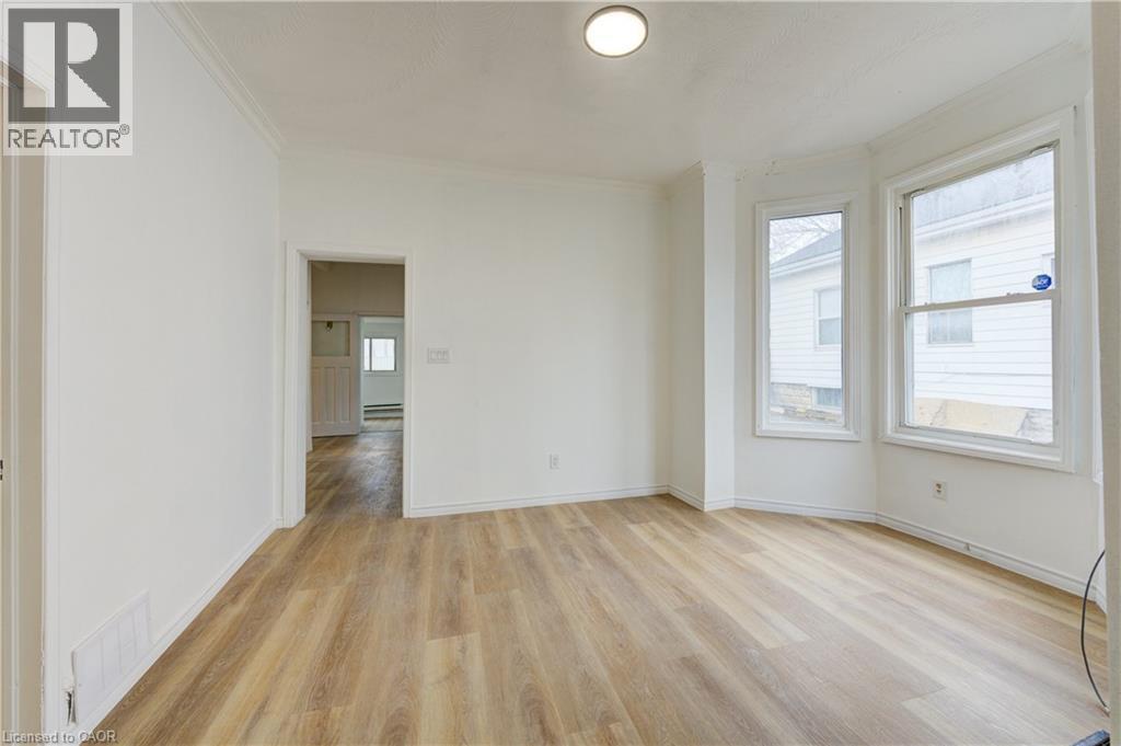 524 Simcoe Street, London, ON - Indoor Photo Showing Other Room
