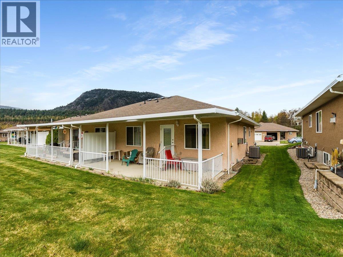 7136 Wright Way, Trail, BC - Outdoor With Deck Patio Veranda