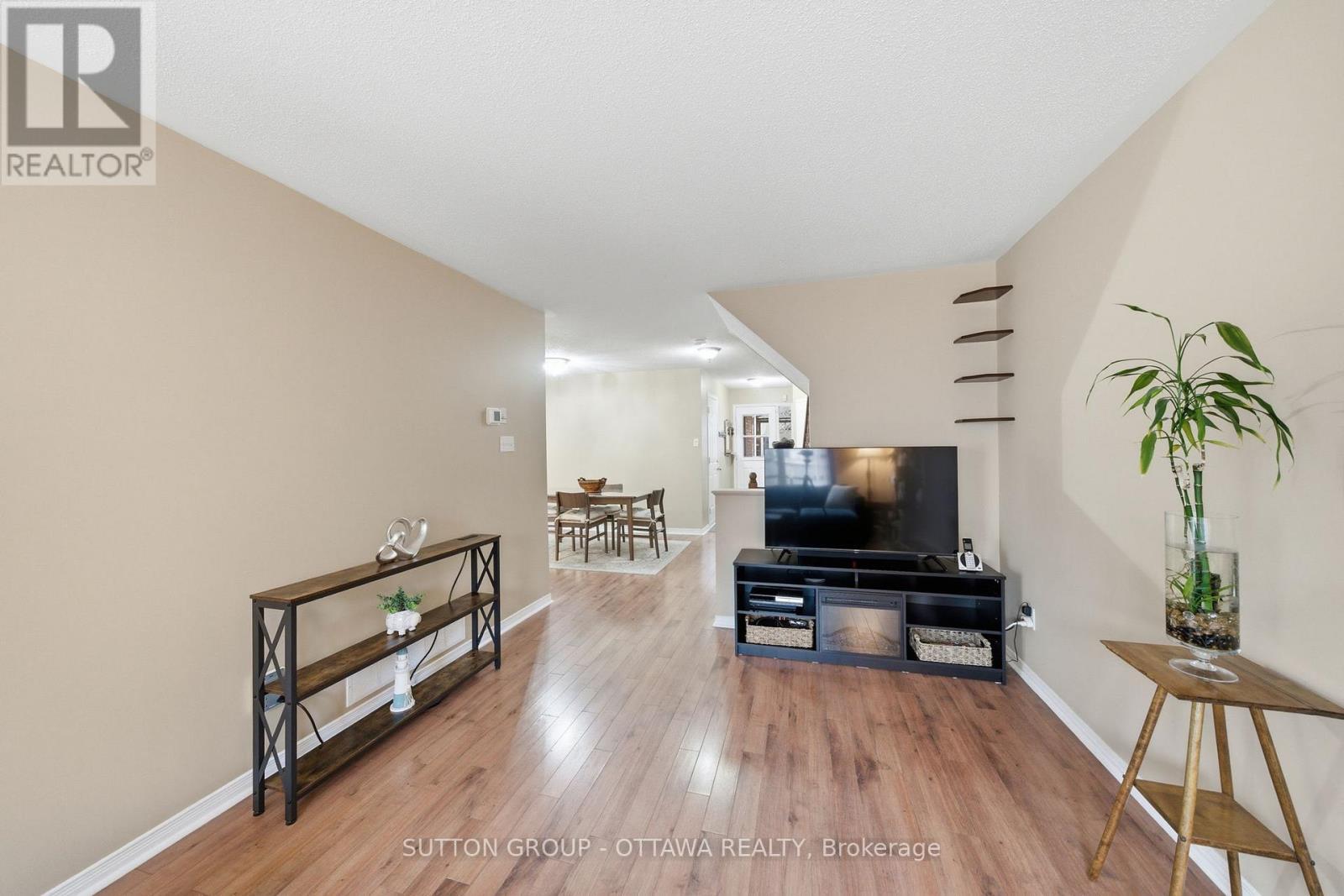 814 Nesting Way, Ottawa, ON - Indoor