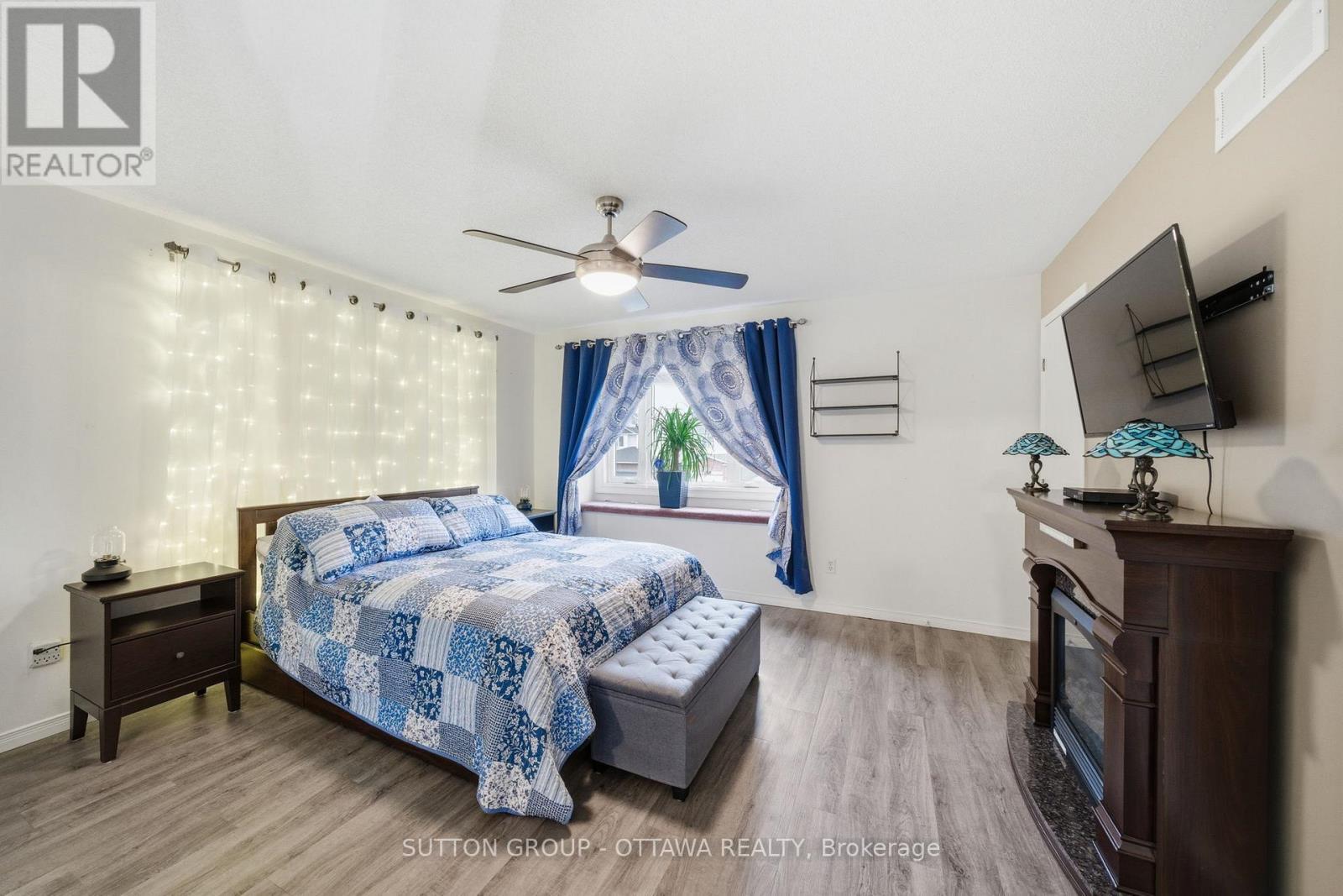 814 Nesting Way, Ottawa, ON - Indoor Photo Showing Bedroom