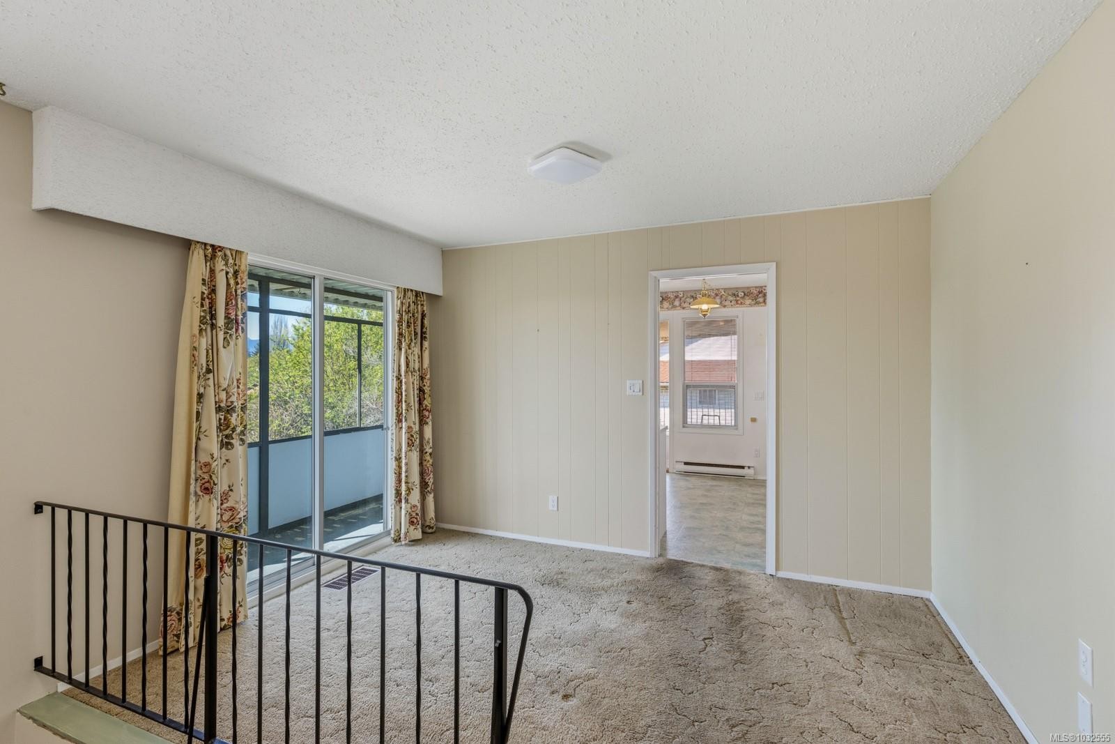 2071 Gull Ave, Comox, BC