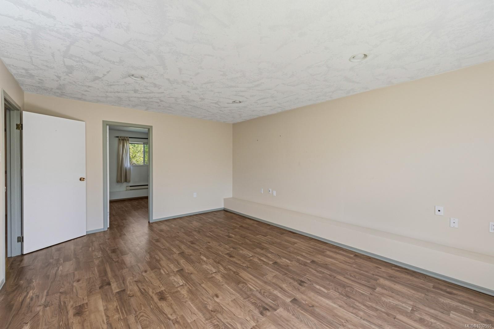 2071 Gull Ave, Comox, BC
