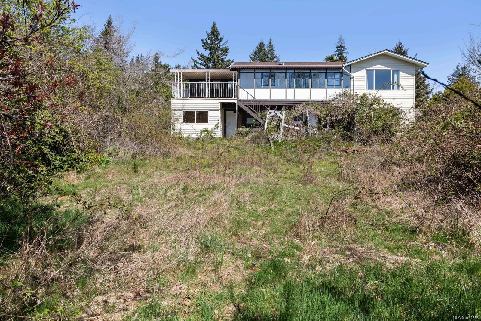 2071 Gull Ave, Comox, BC