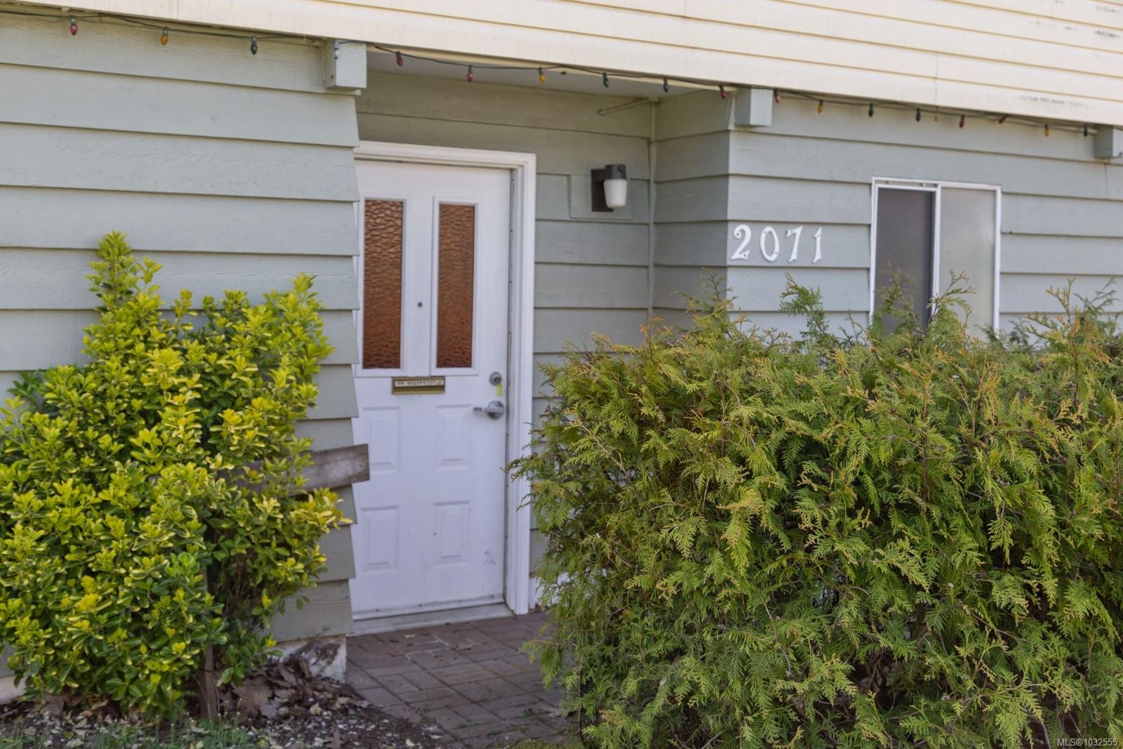 2071 Gull Ave, Comox, BC