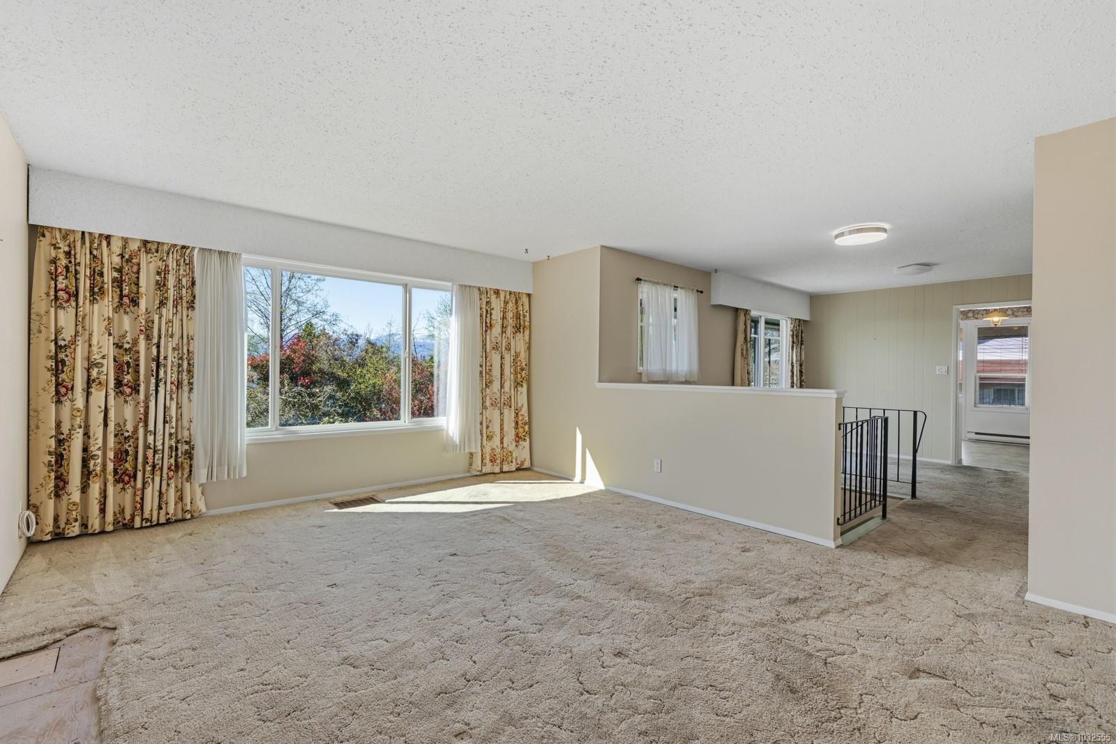 2071 Gull Ave, Comox, BC