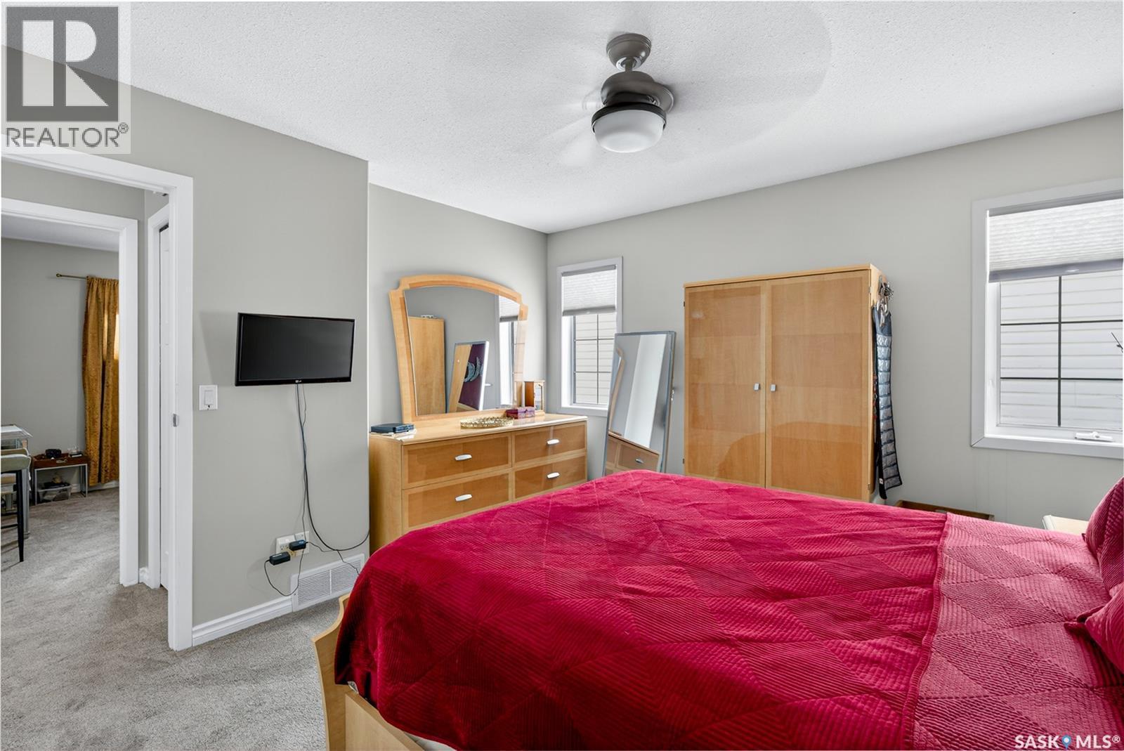 2103 9Th Avenue, Humboldt, SK - Indoor Photo Showing Bedroom