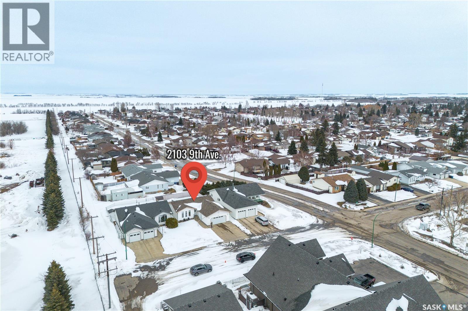 2103 9Th Avenue, Humboldt, SK - Outdoor With View