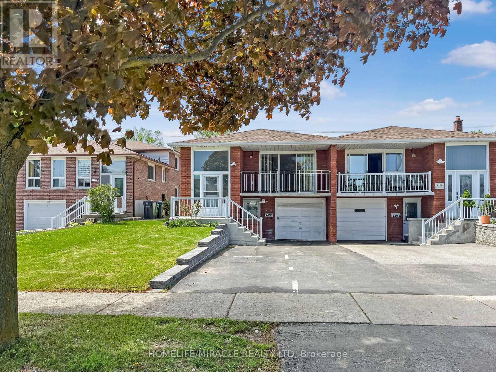 3485 Oakglade Crescent, Mississauga, ON - Outdoor With Facade