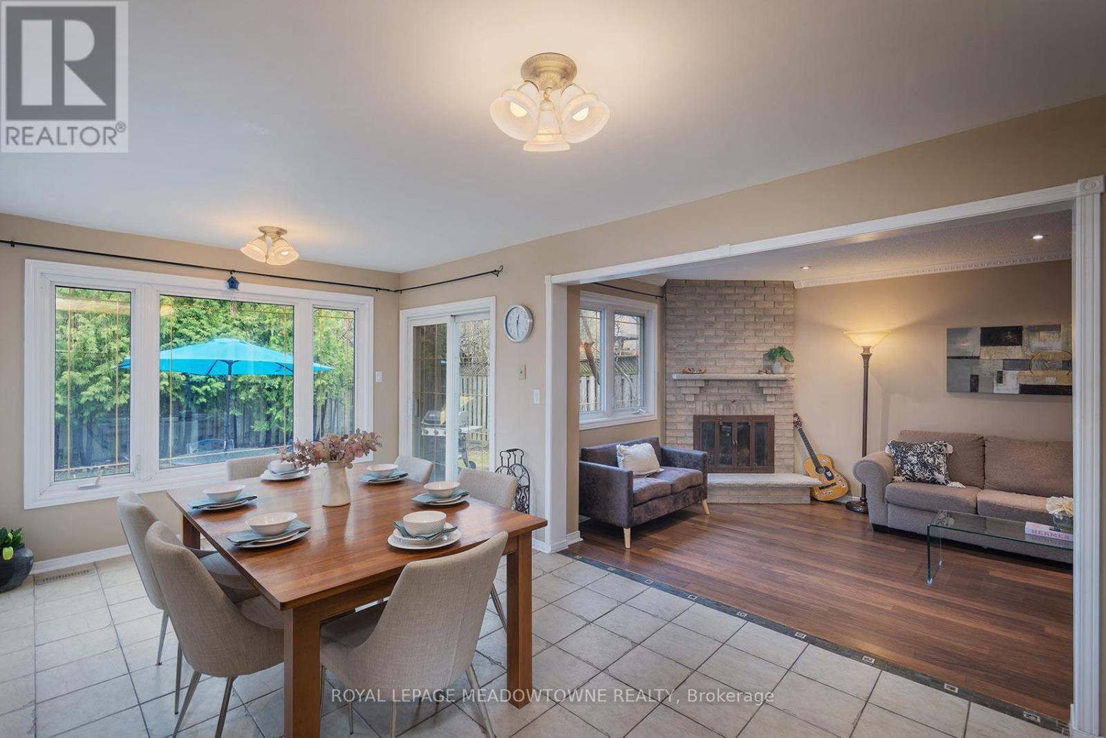 2542 Valencia Road, Mississauga, ON - Indoor