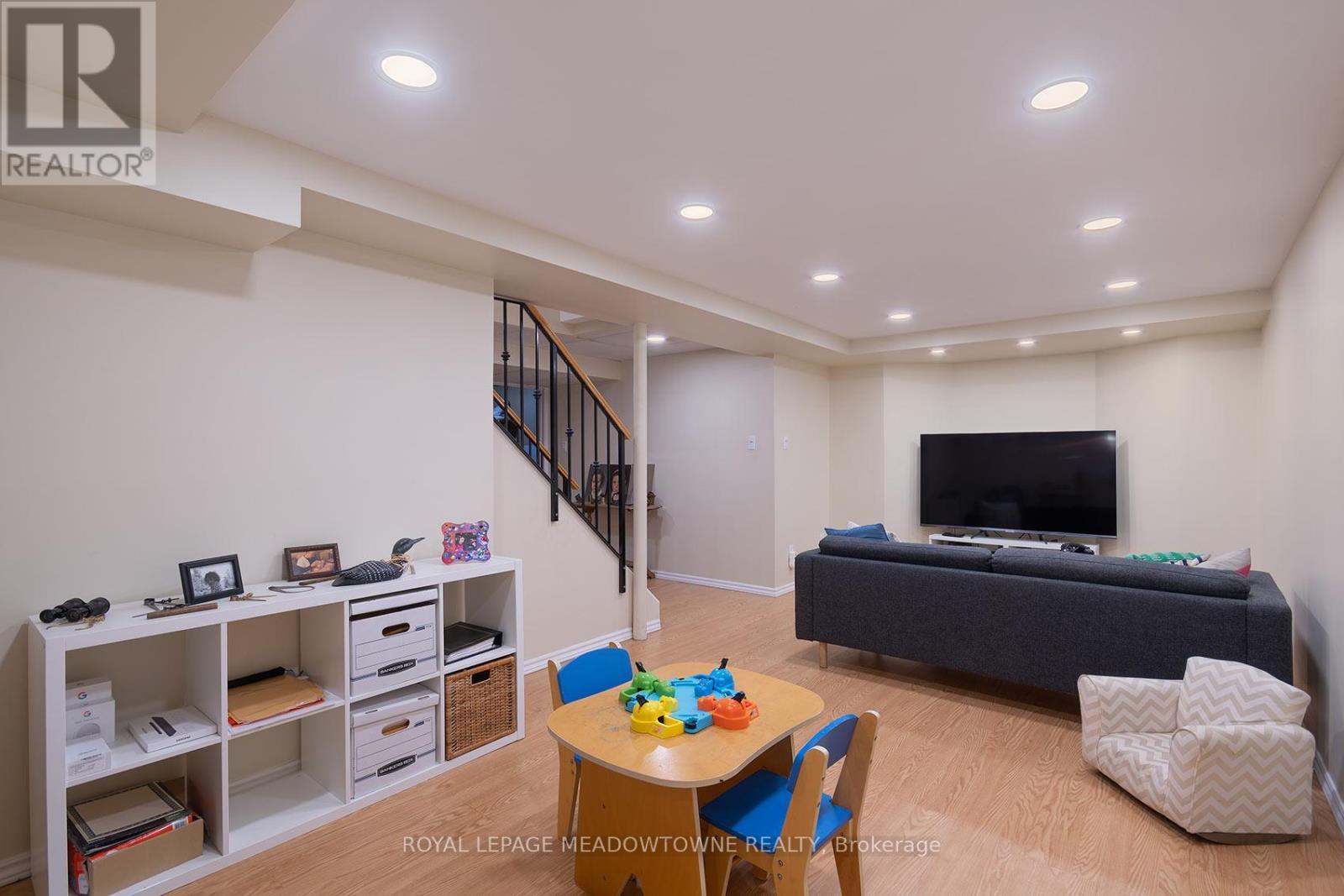 2542 Valencia Road, Mississauga, ON - Indoor