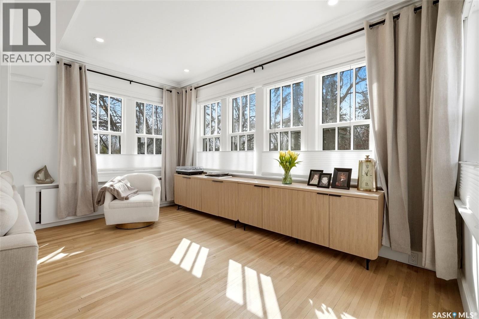 3200 Albert Street, Regina, SK - Indoor