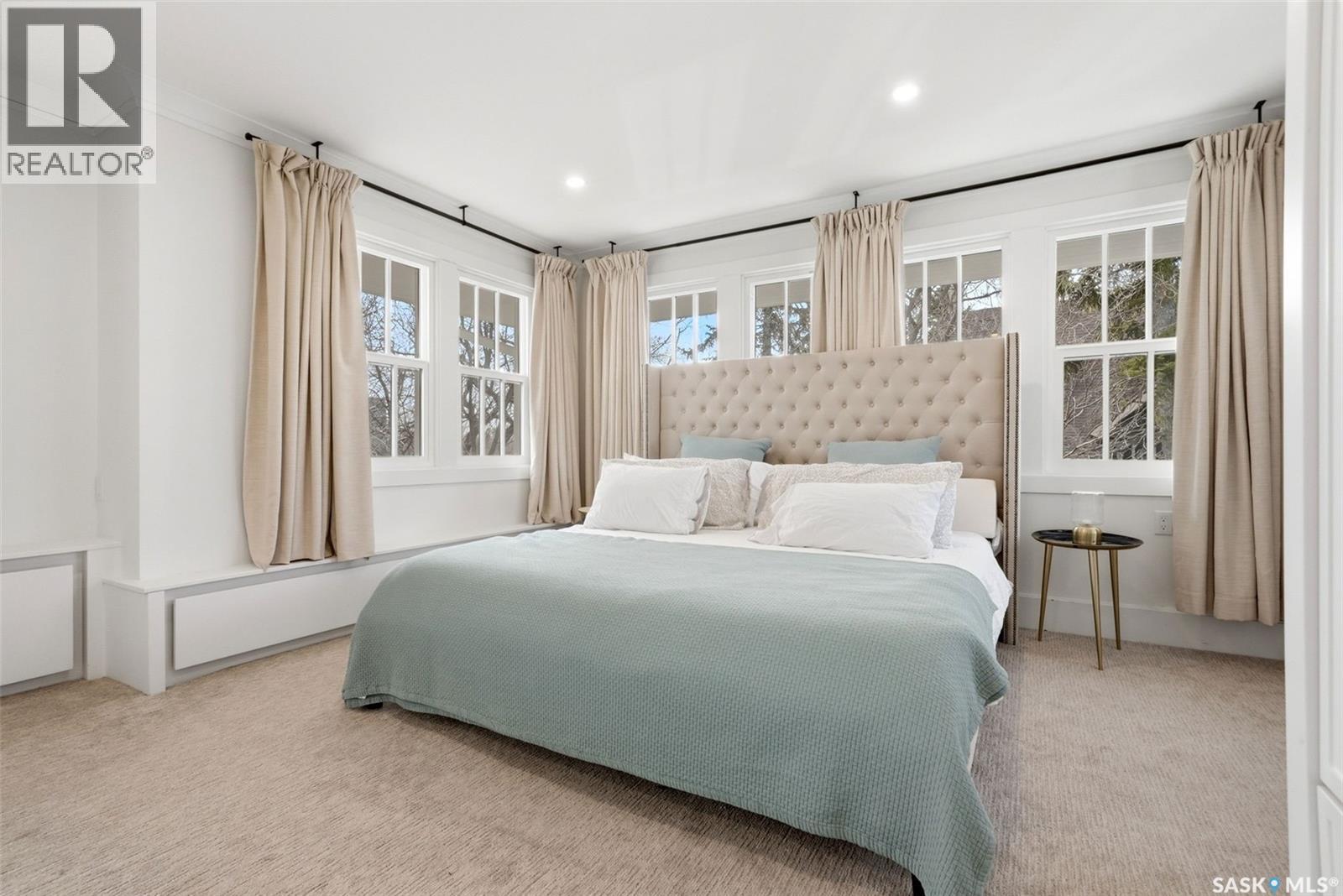 3200 Albert Street, Regina, SK - Indoor Photo Showing Bedroom