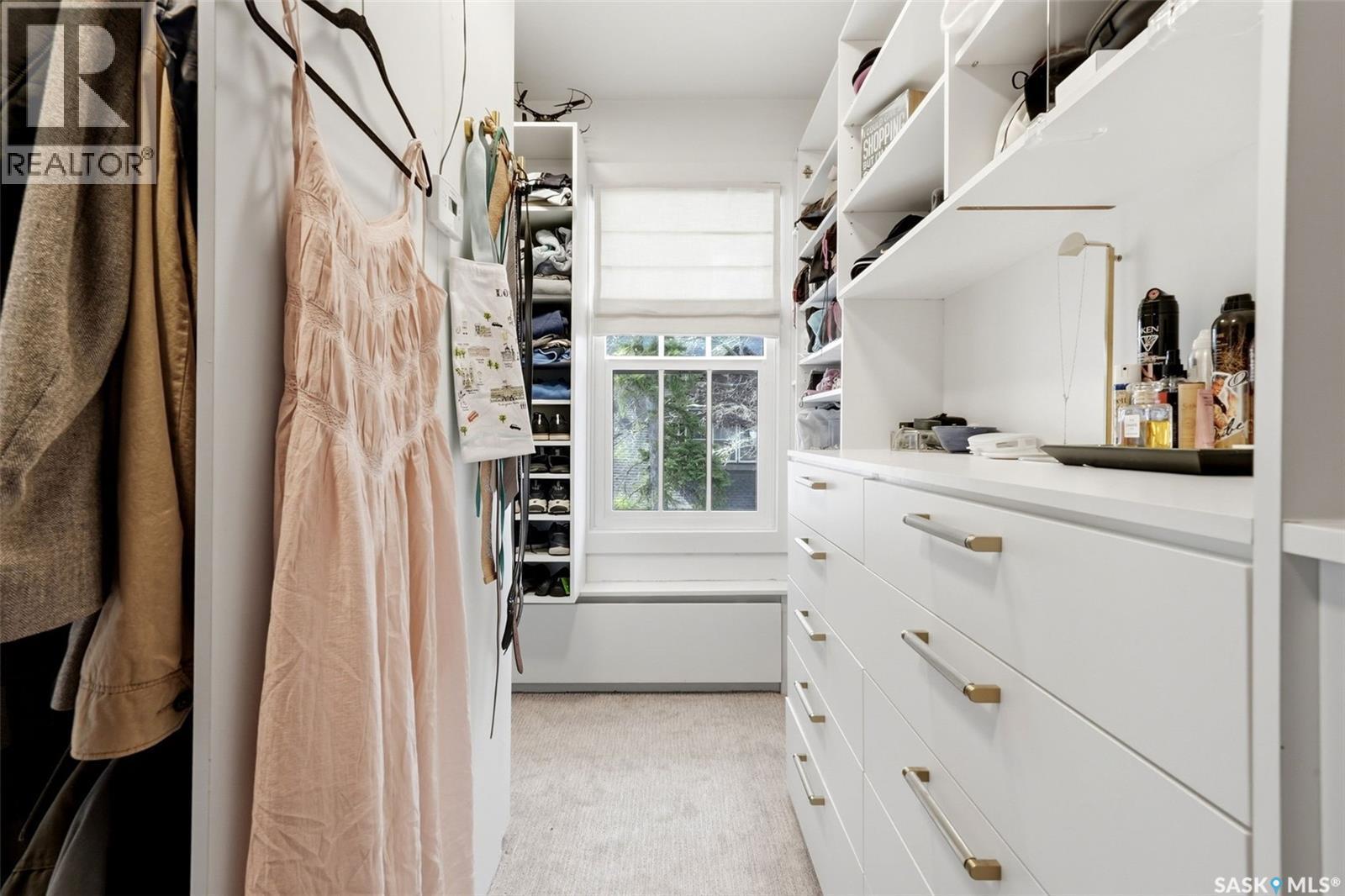 3200 Albert Street, Regina, SK - Indoor