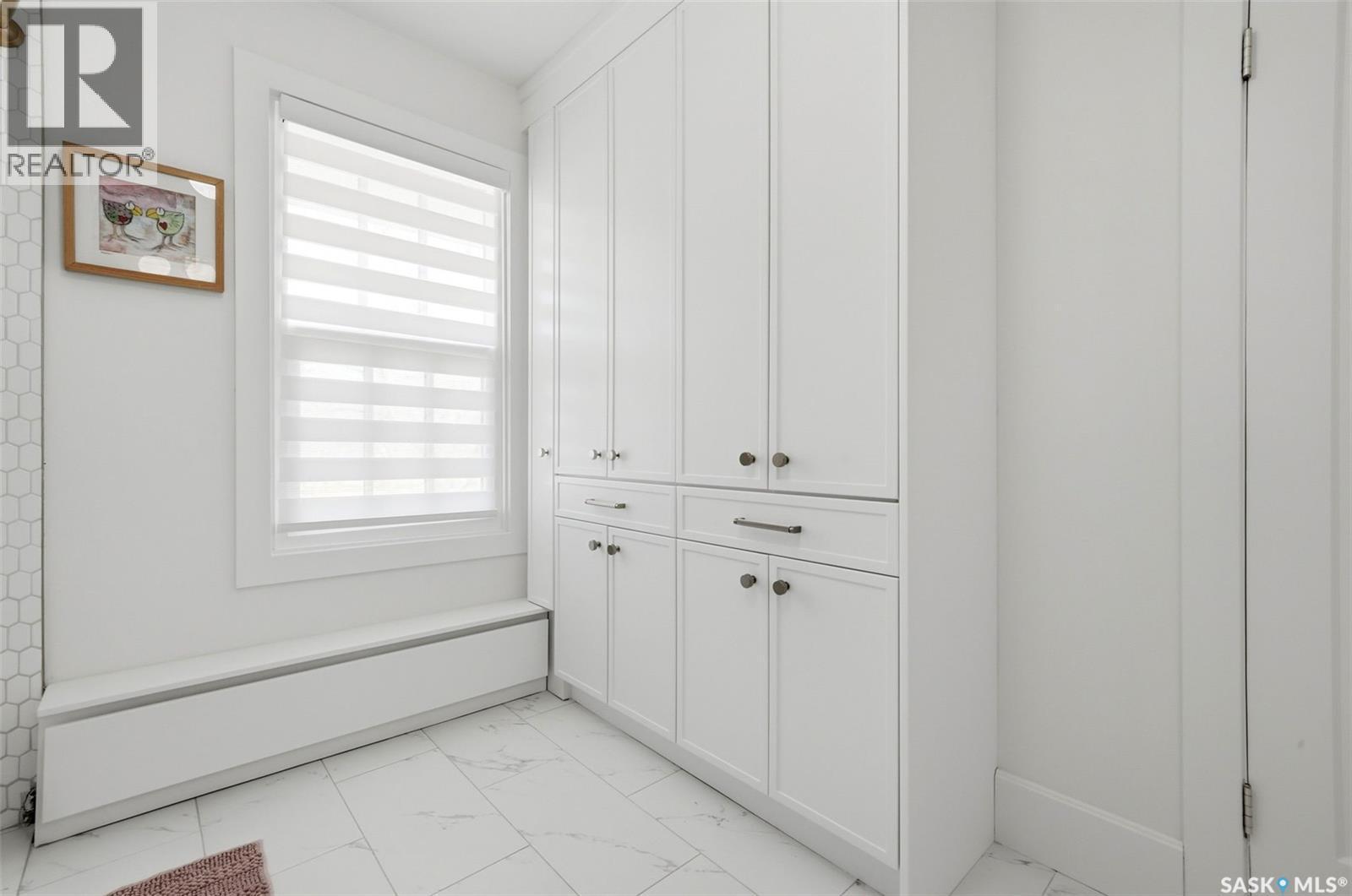 3200 Albert Street, Regina, SK - Indoor Photo Showing Other Room