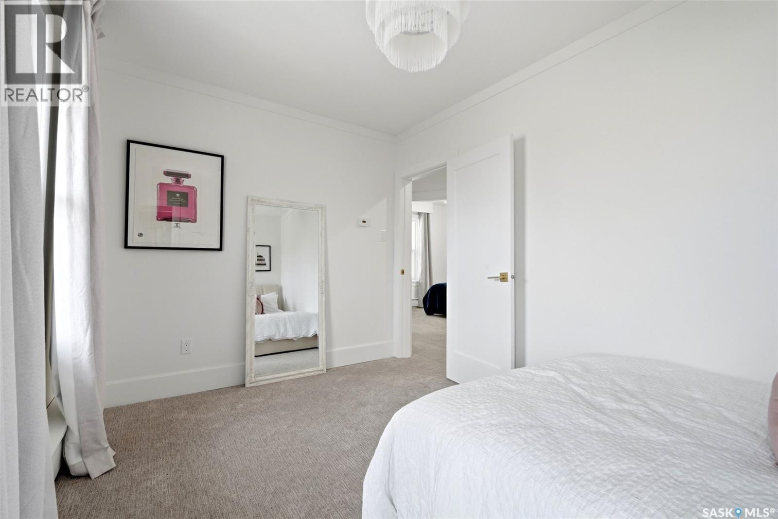 3200 Albert Street, Regina, SK - Indoor Photo Showing Bedroom