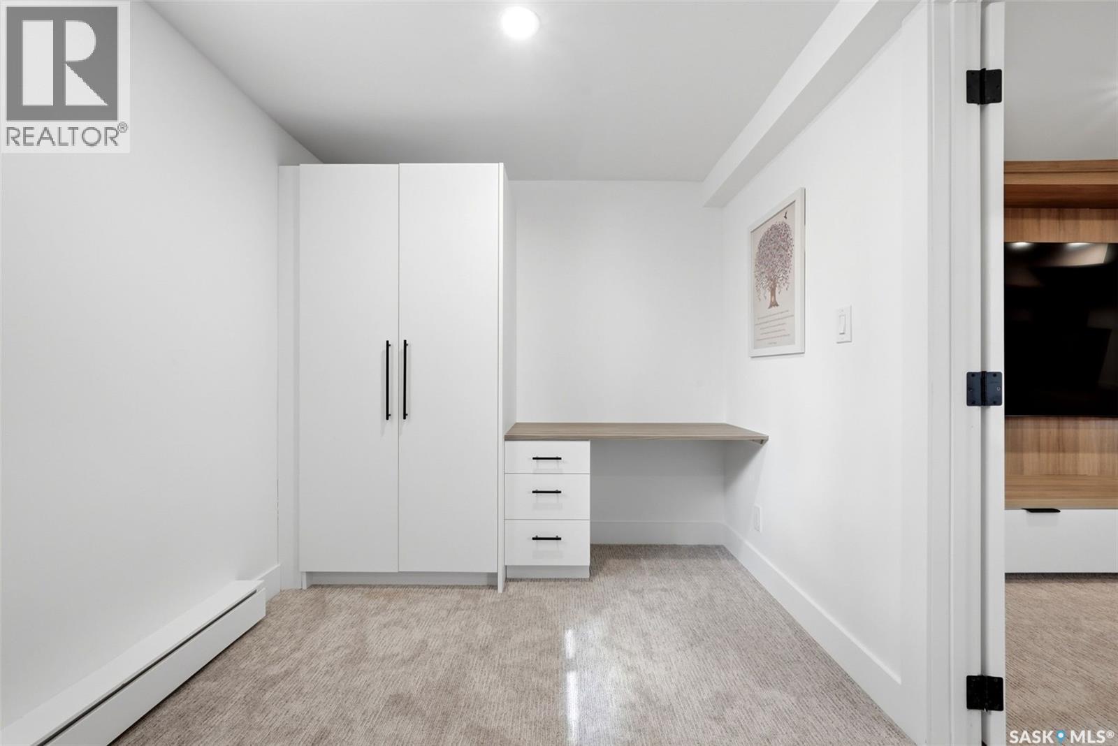 3200 Albert Street, Regina, SK - Indoor Photo Showing Other Room