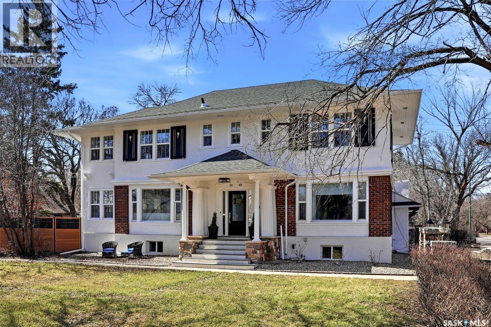 3200 Albert Street, Regina, SK - Outdoor With Facade