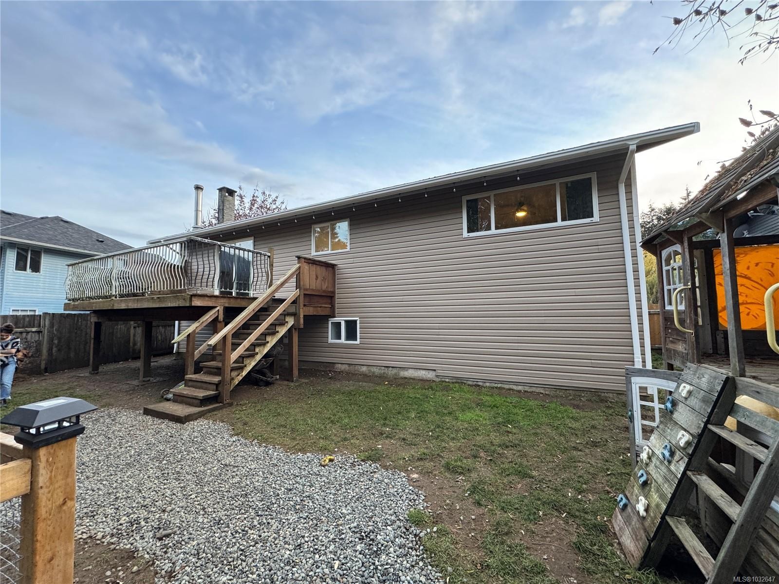 413 Cedar Cres, Gold River, BC
