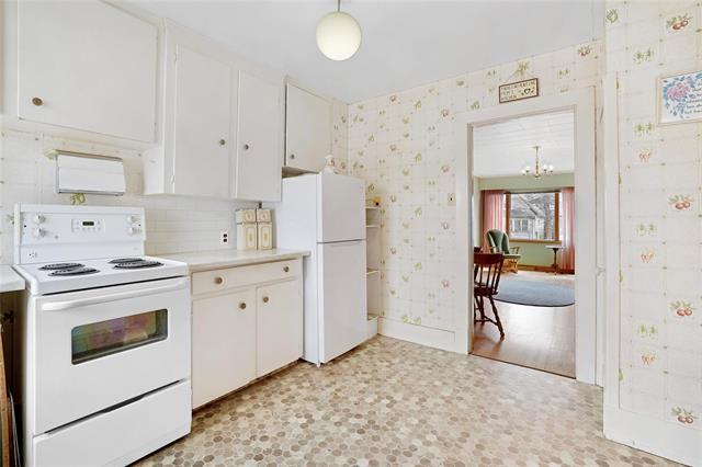 693 Walker Ave, Winnipeg, MB