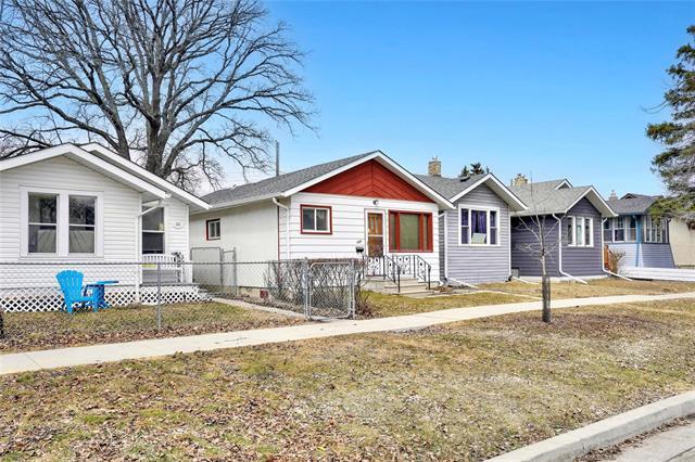 693 Walker Ave, Winnipeg, MB