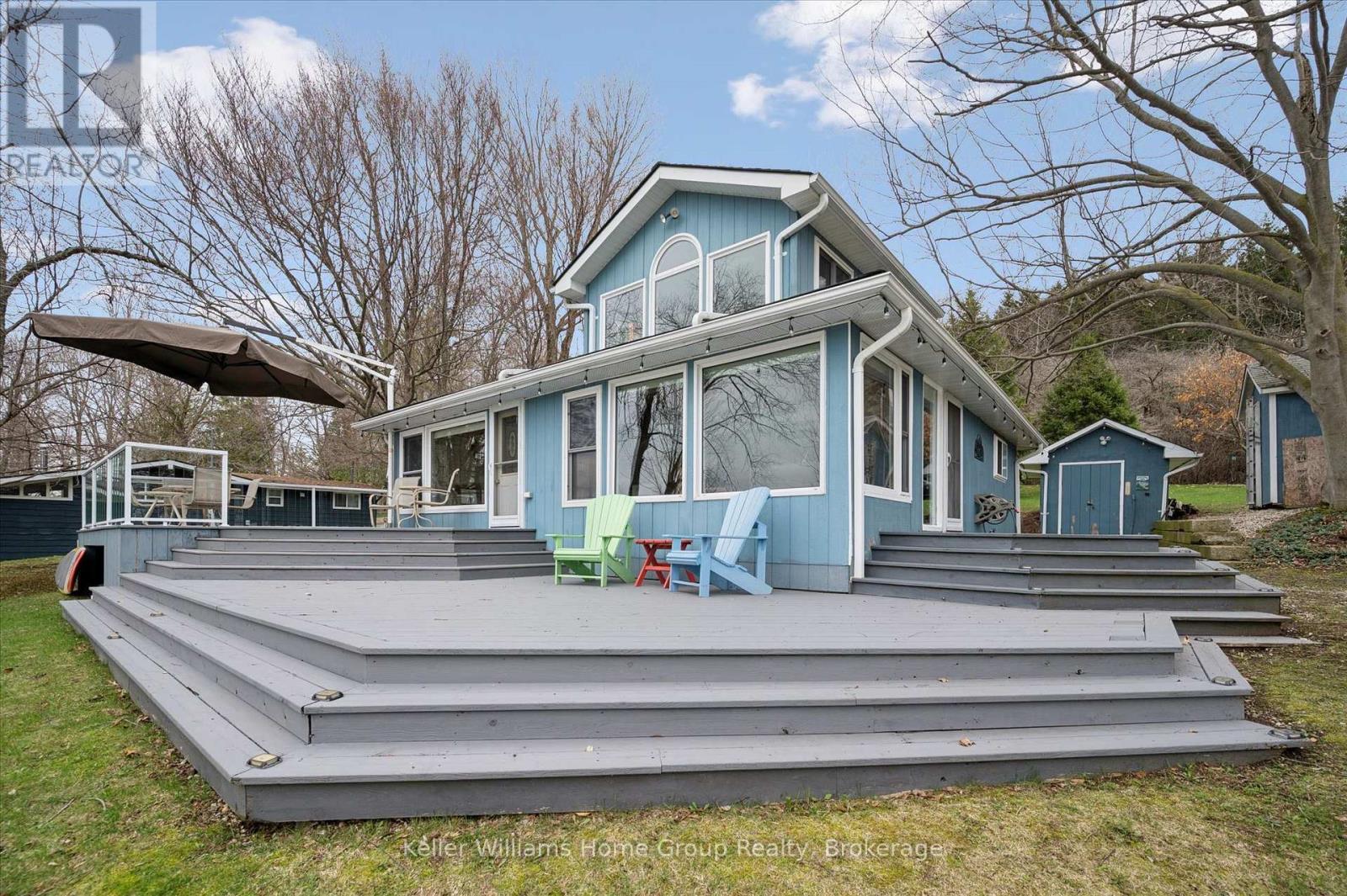 973 Road 10 West, Mapleton, ON - Outdoor With Deck Patio Veranda