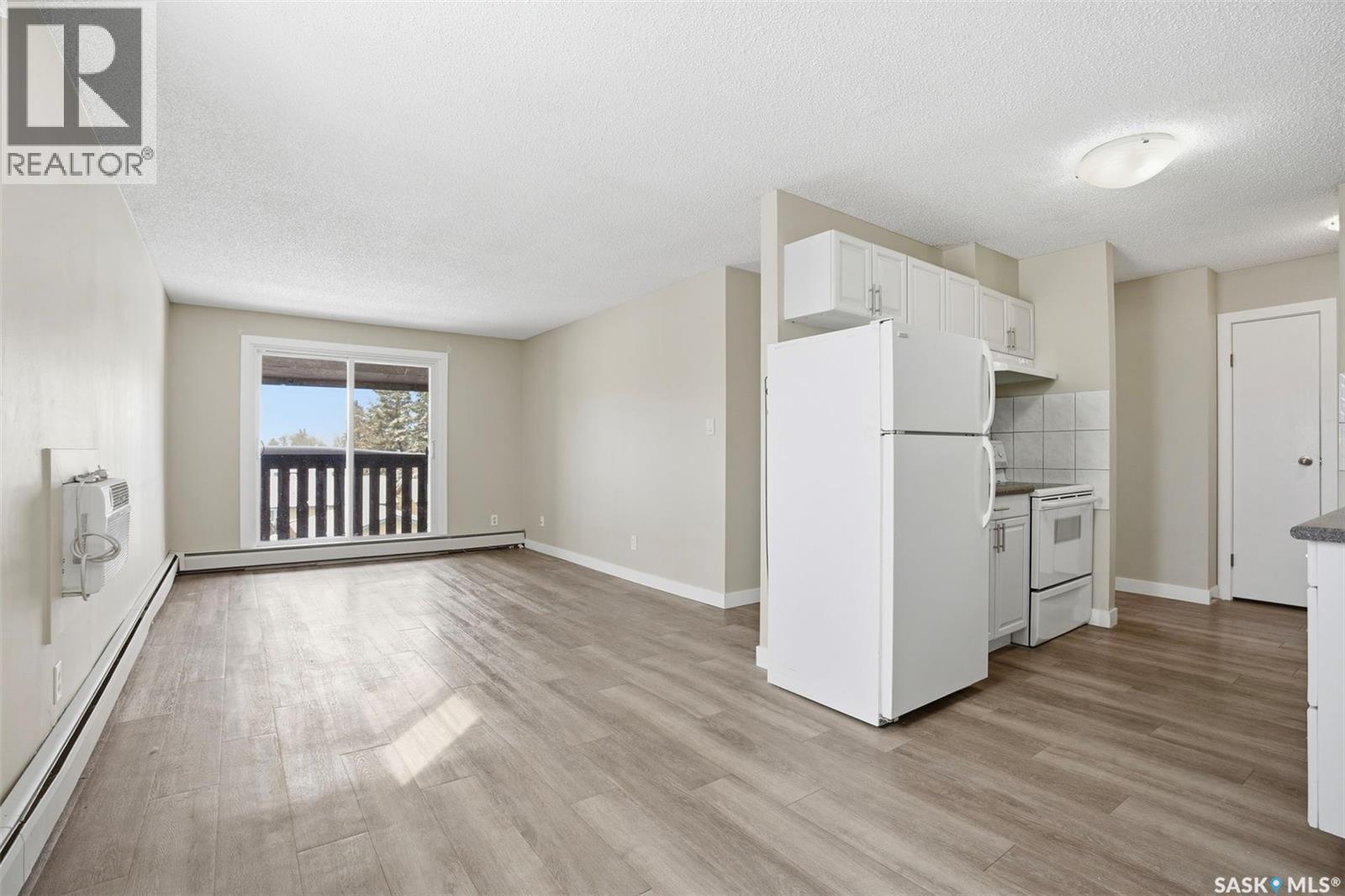 22 9 Pearson Place, Saskatoon, SK - Indoor Photo Showing Kitchen