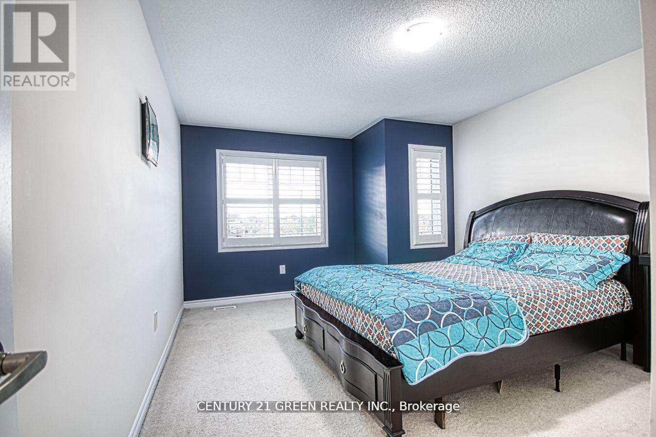 13 Killick Road, Brampton, ON - Indoor Photo Showing Bedroom