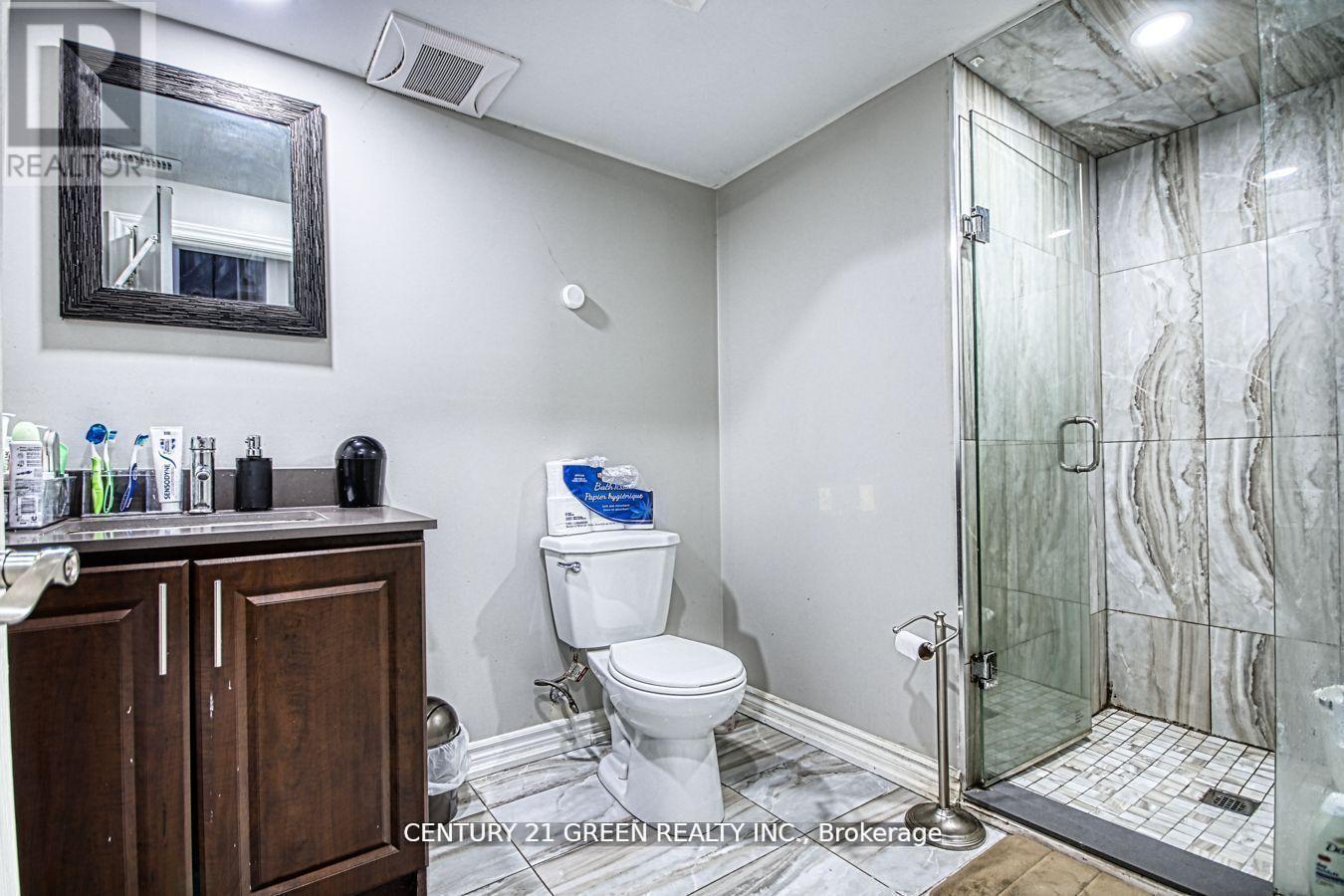 13 Killick Road, Brampton, ON - Indoor Photo Showing Bathroom