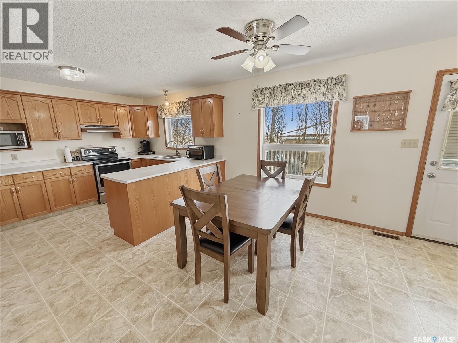 533 Palliser Drive, Swift Current, SK - Indoor