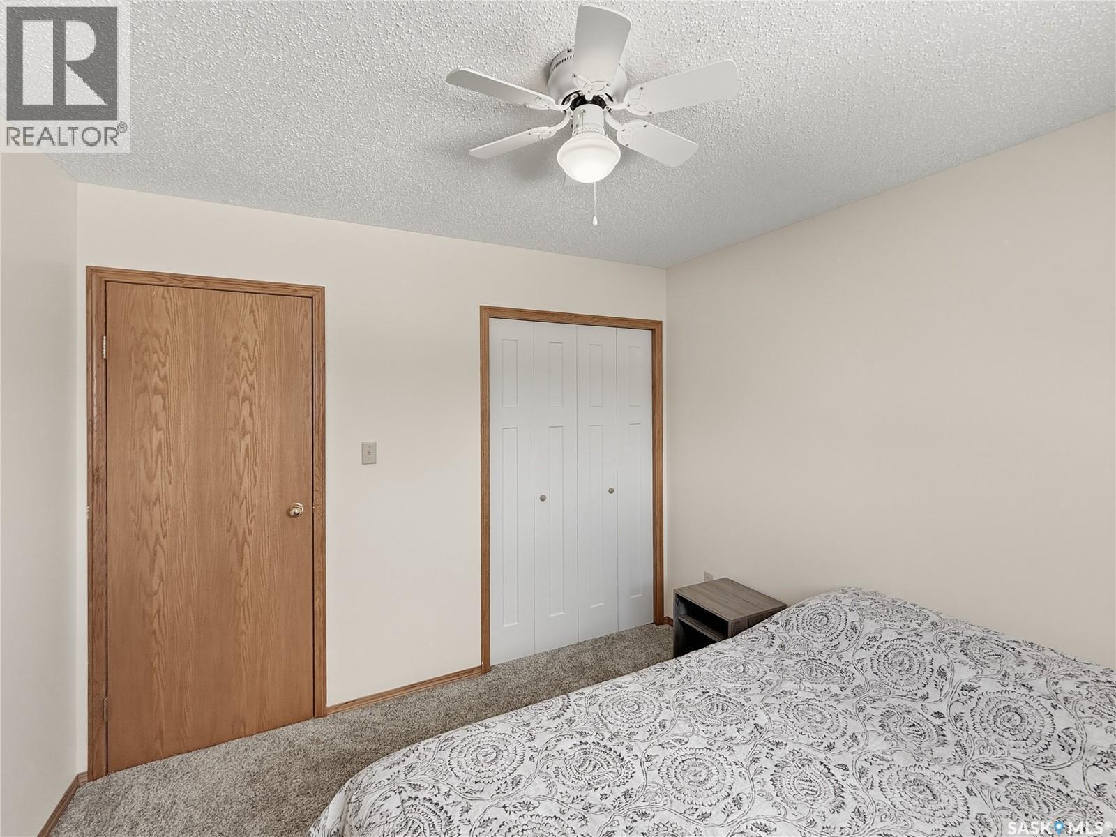 533 Palliser Drive, Swift Current, SK - Indoor Photo Showing Bedroom