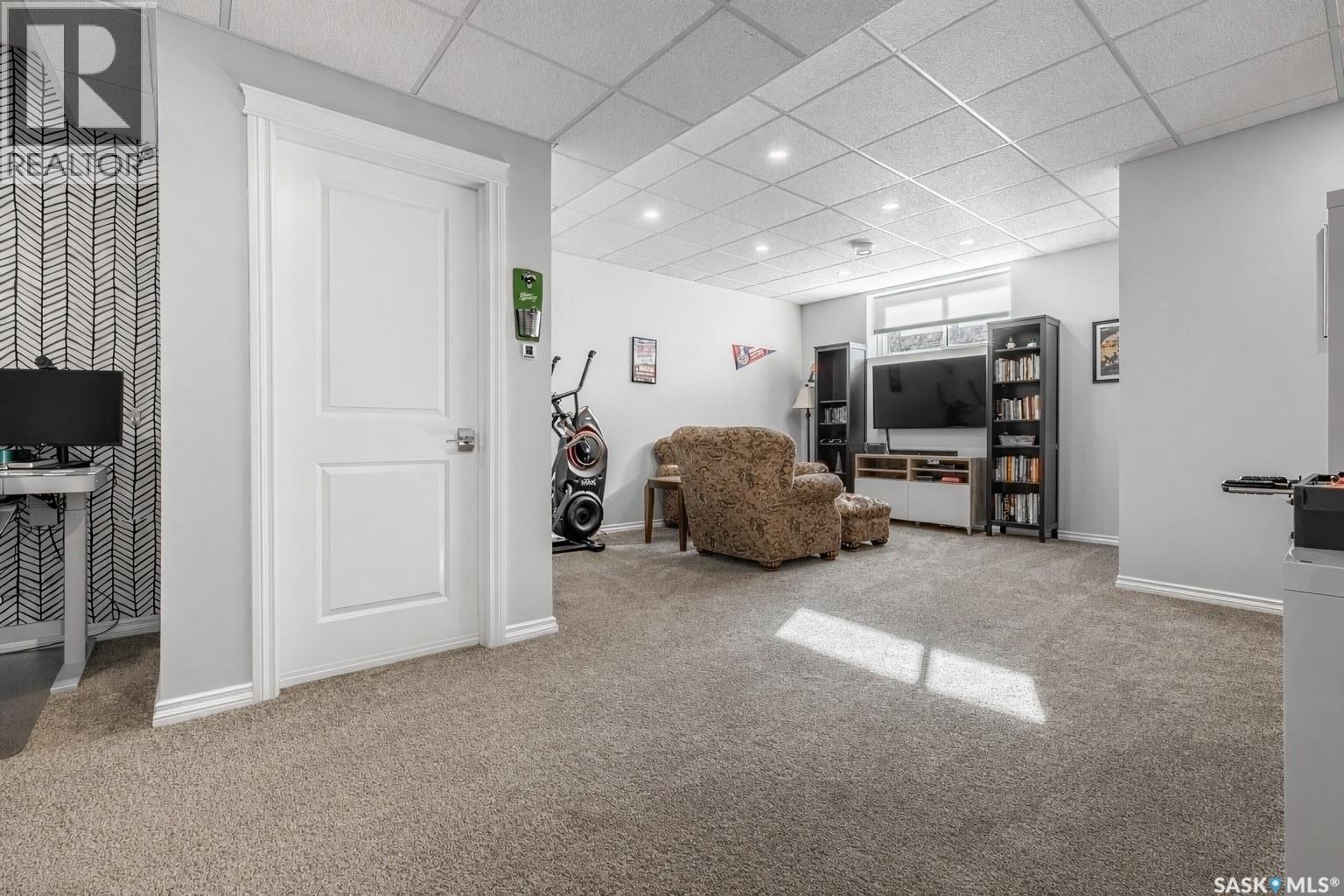 562 Evergreen Boulevard, Saskatoon, SK - Indoor Photo Showing Other Room