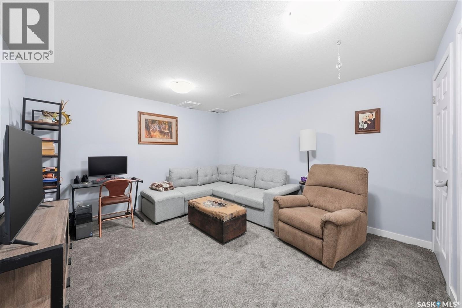 3154 33Rd Street W, Saskatoon, SK - Indoor