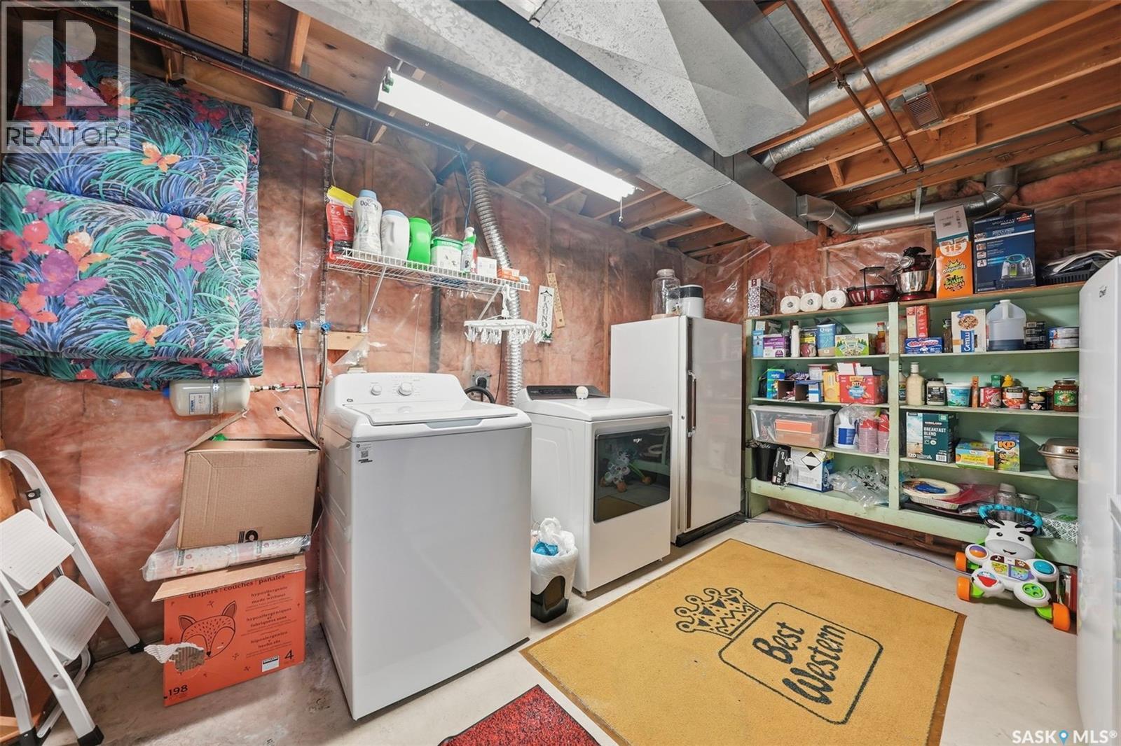 3154 33Rd Street W, Saskatoon, SK - Indoor Photo Showing Laundry Room