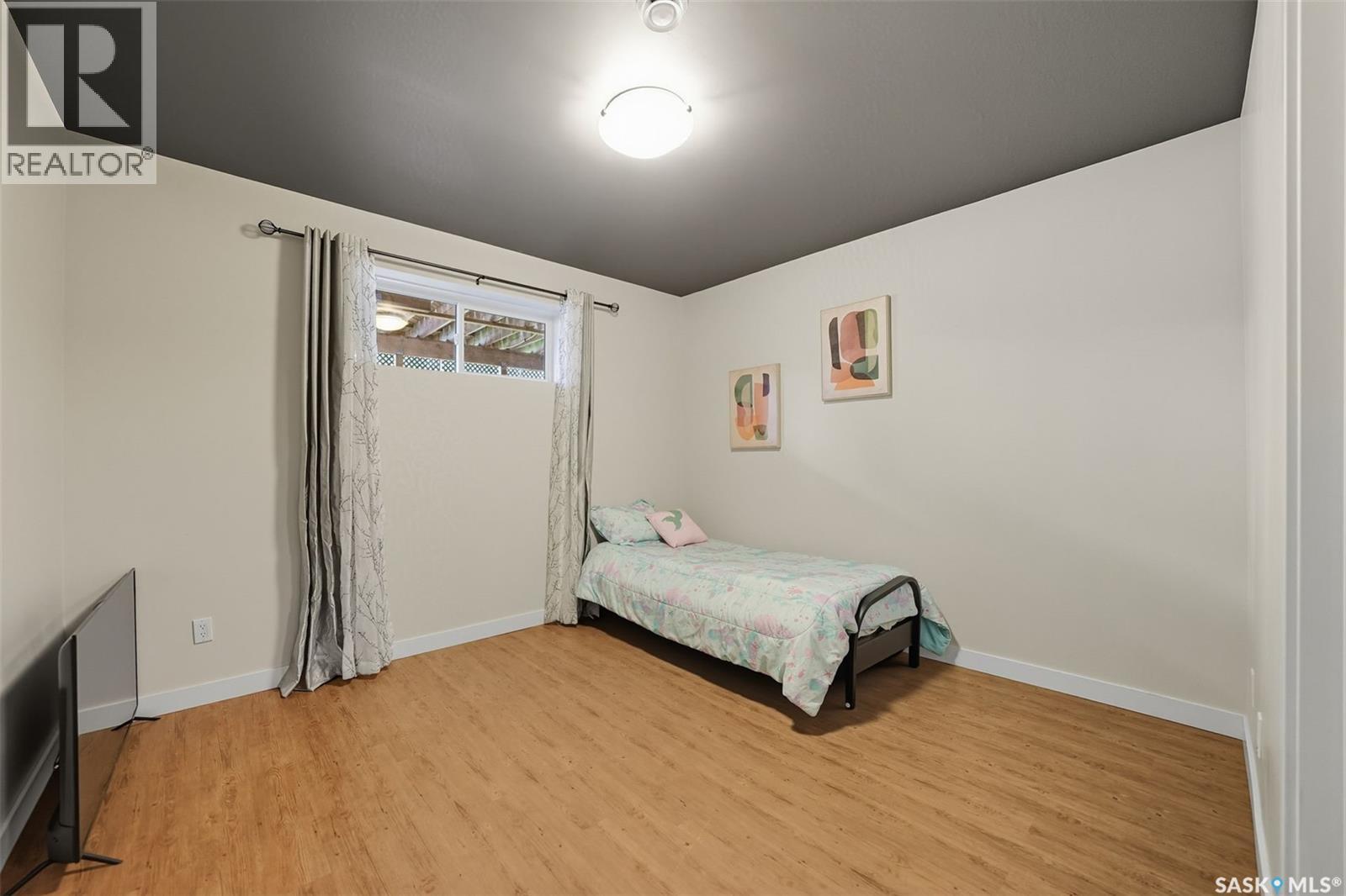230 Trimble Lane, Saskatoon, SK - Indoor Photo Showing Bedroom