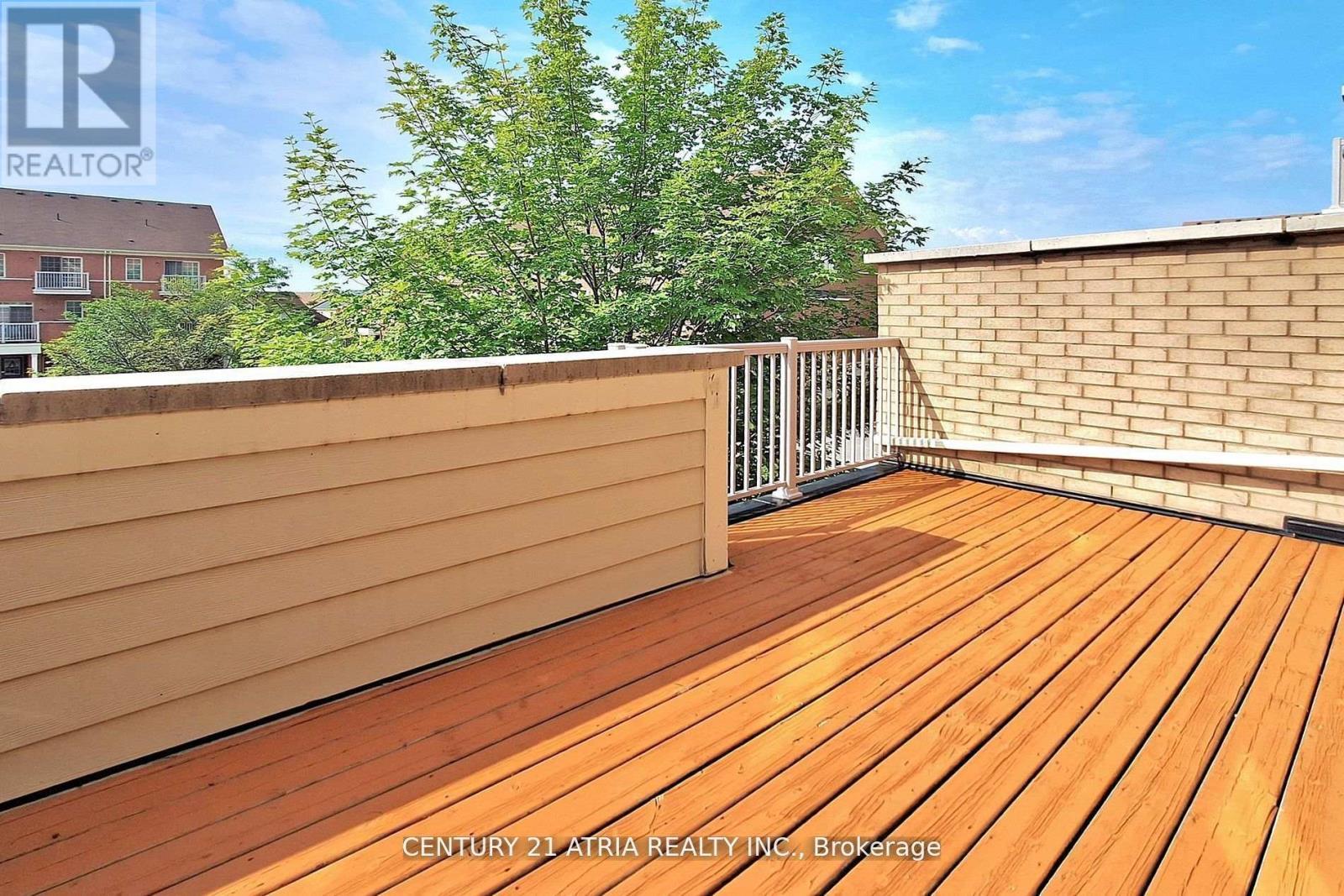 17 Cathedral High Street, Markham, ON - Outdoor With Deck Patio Veranda
