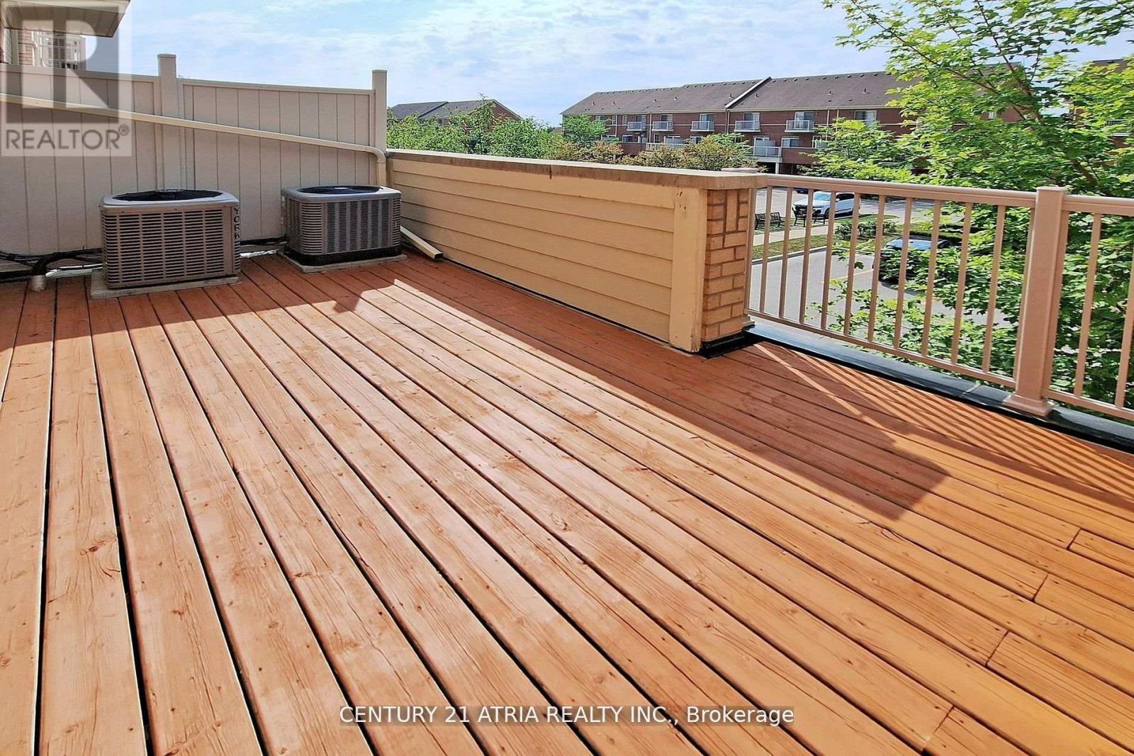 17 Cathedral High Street, Markham, ON - Outdoor With Deck Patio Veranda