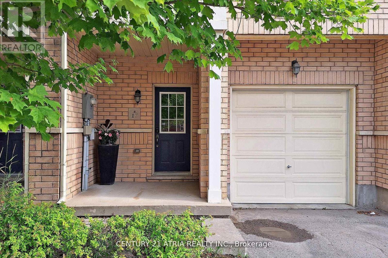17 Cathedral High Street, Markham, ON - Outdoor With Exterior