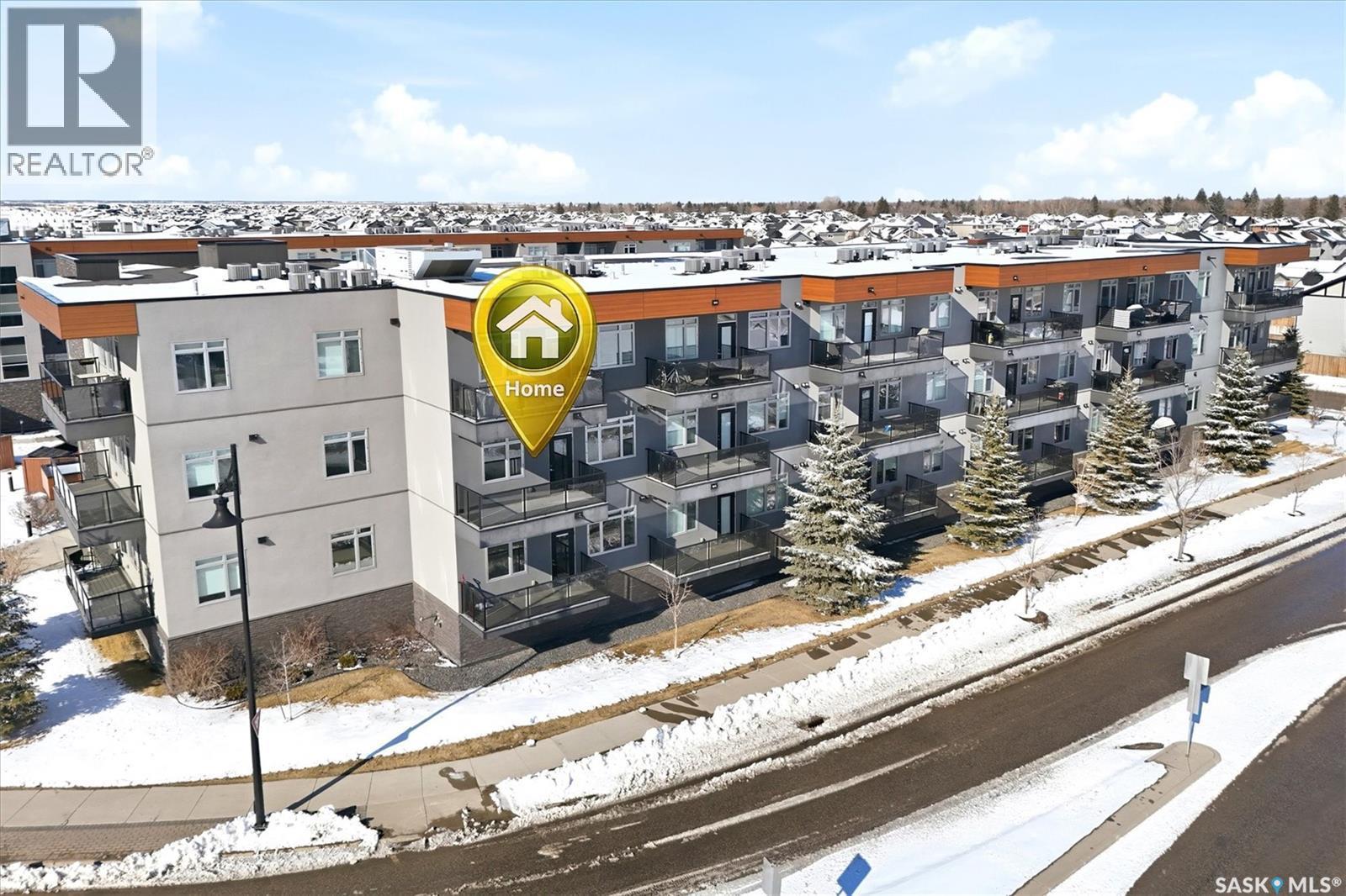 211 770 Childers Crescent, Saskatoon, SK - Outdoor