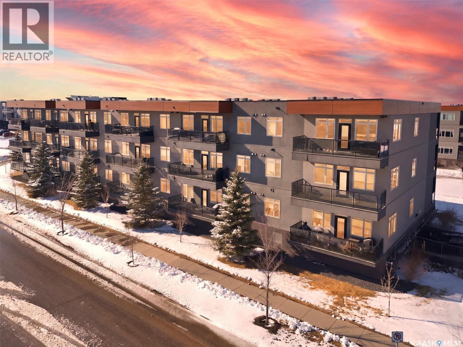 211 770 Childers Crescent, Saskatoon, SK - Outdoor With Balcony With View