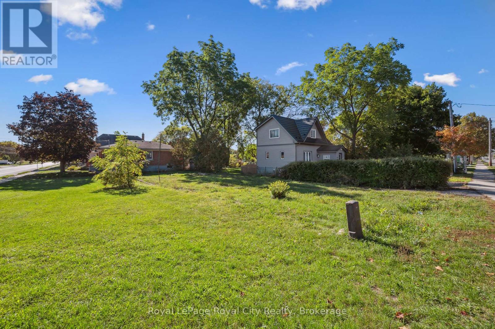 239 Elizabeth Street, Guelph (St. Patrick'S Ward), ON