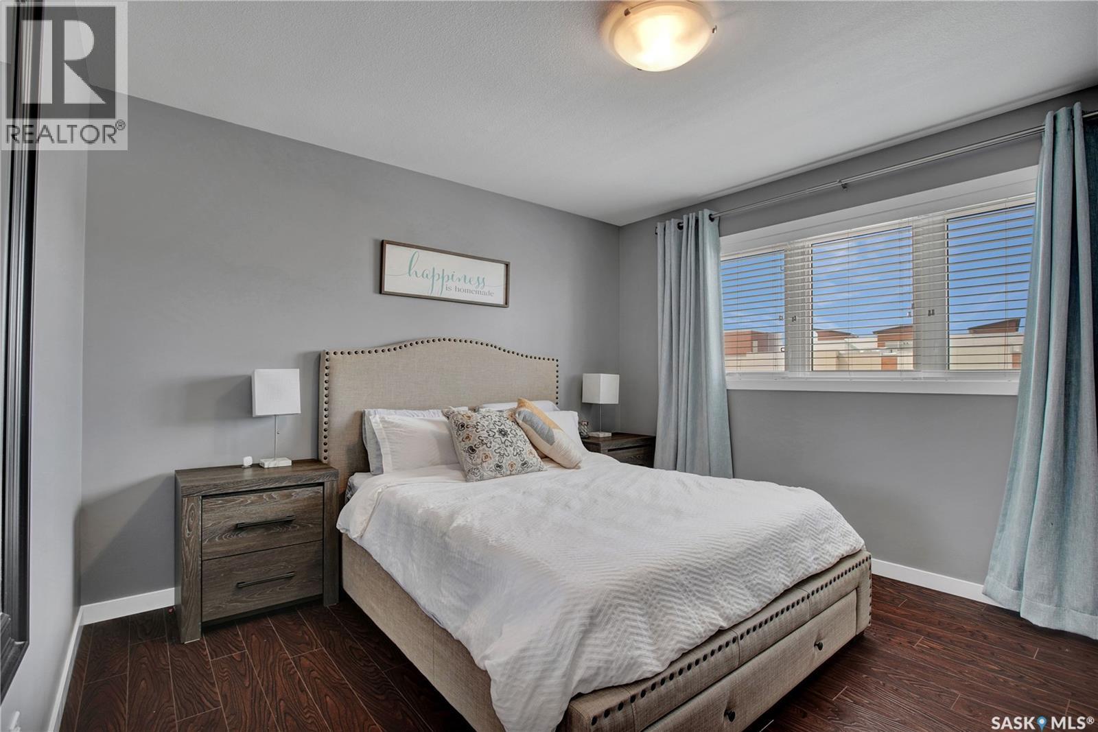 158 Cornish Road, Saskatoon, SK - Indoor Photo Showing Bedroom