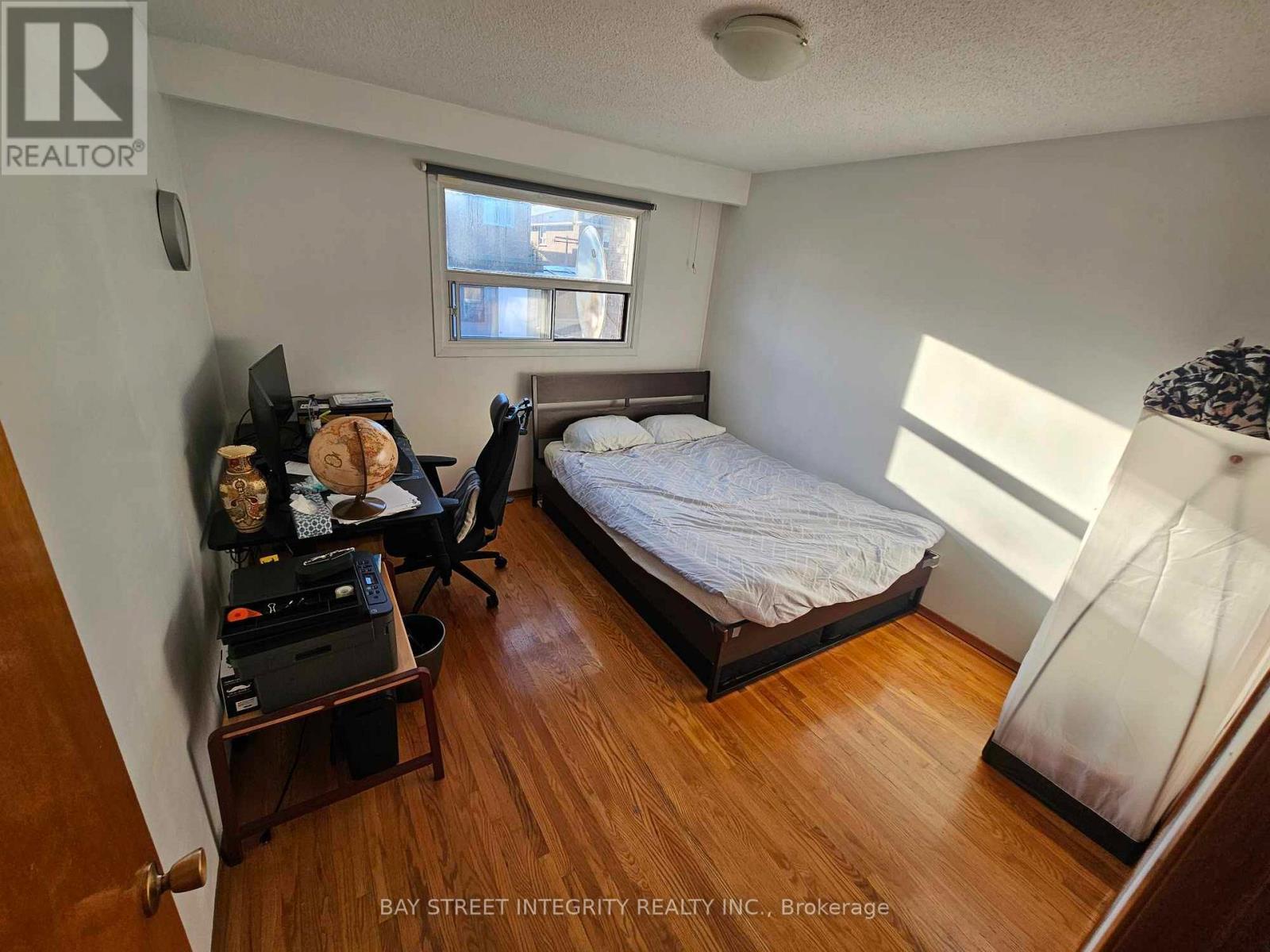 4011 Bishopstoke Lane, Mississauga, ON - Indoor Photo Showing Bedroom