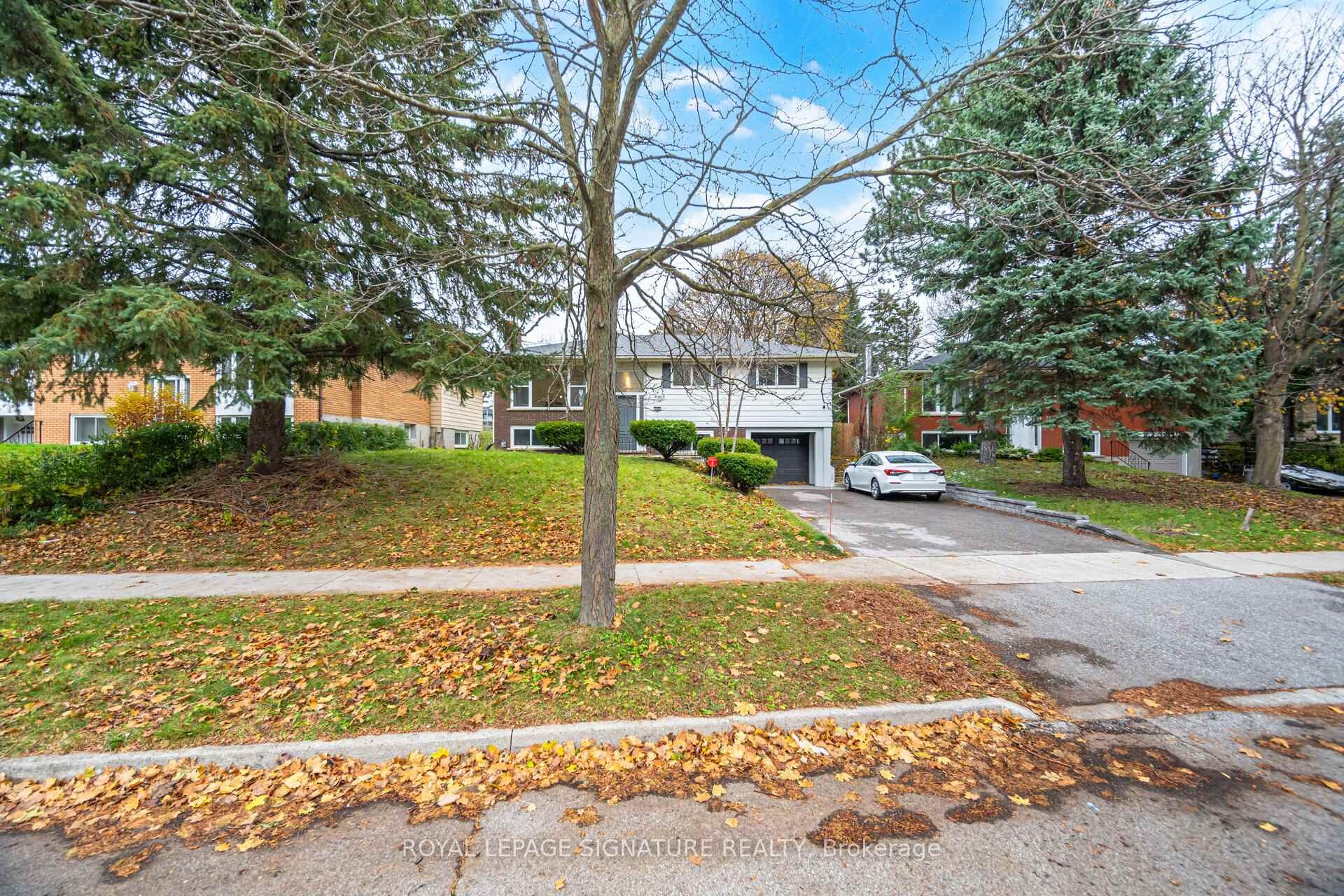 406 Tamarack Drive, Waterloo, ON - Outdoor