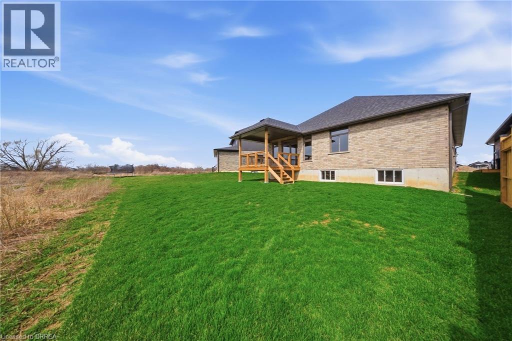 105 Craddock Boulevard, Jarvis, ON - Outdoor