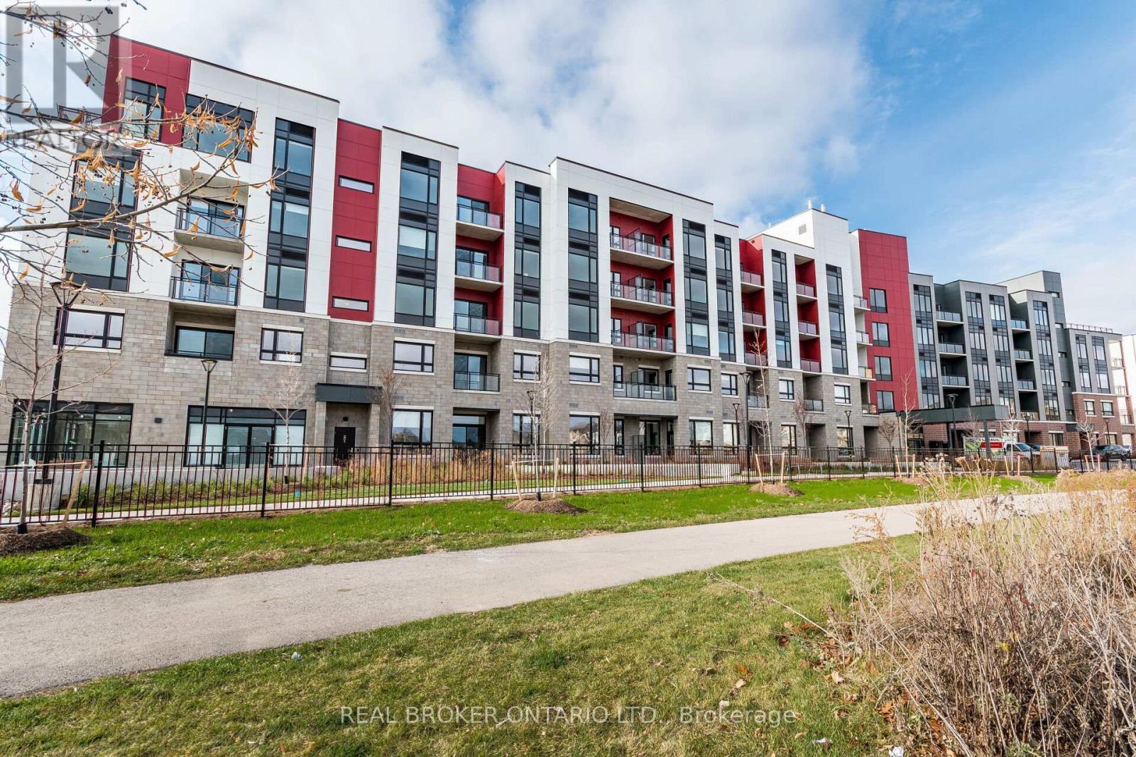 412 - 3265 Carding Mill Trail, Oakville, ON - Outdoor With Balcony With Facade