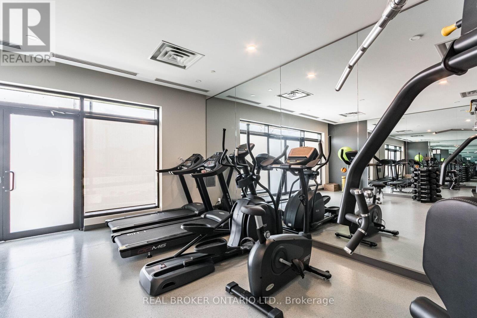 412 - 3265 Carding Mill Trail, Oakville, ON - Indoor Photo Showing Gym Room