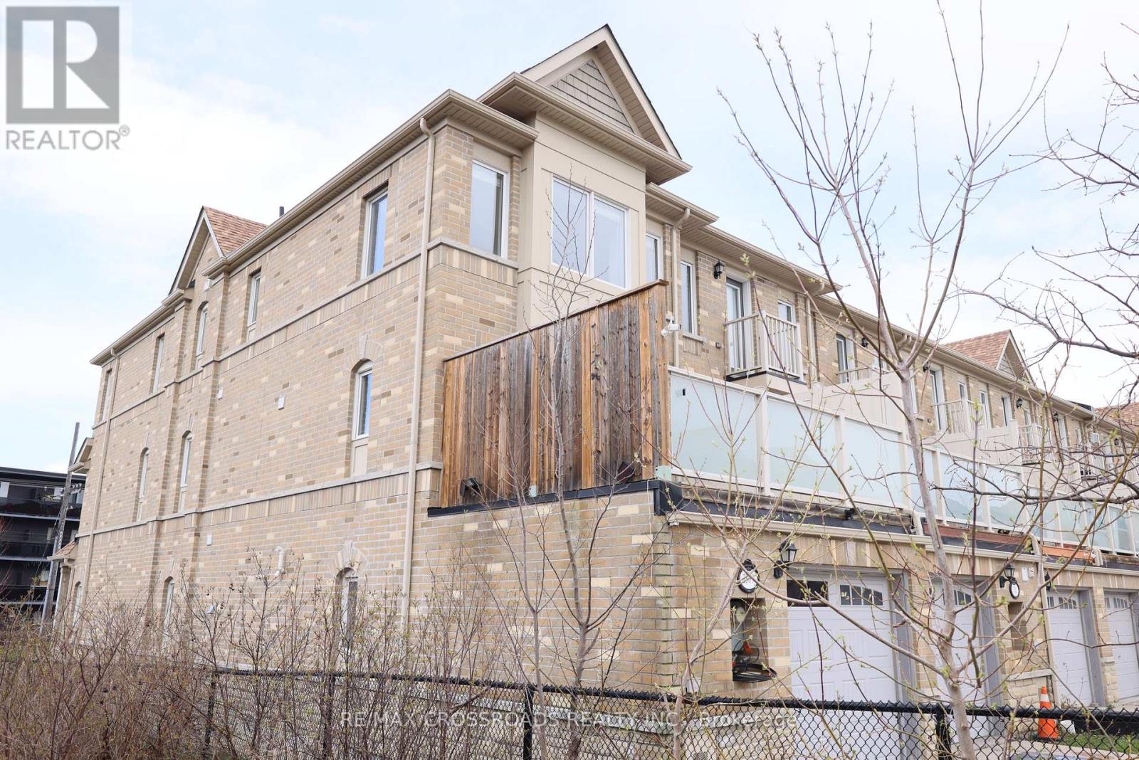 1309 Danforth Road, Toronto, ON - Outdoor